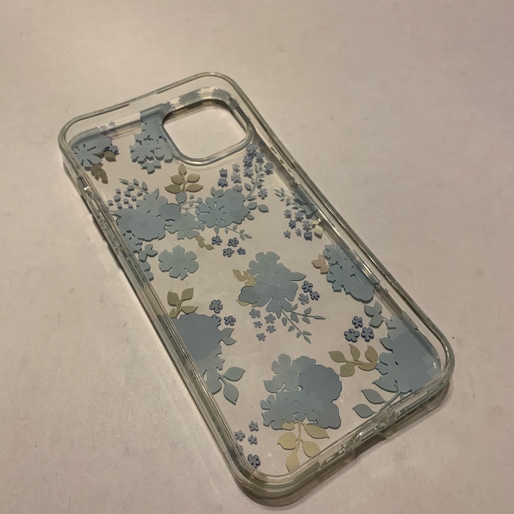 iPhone 14 Plus Flower Case - Picture 3 of 8